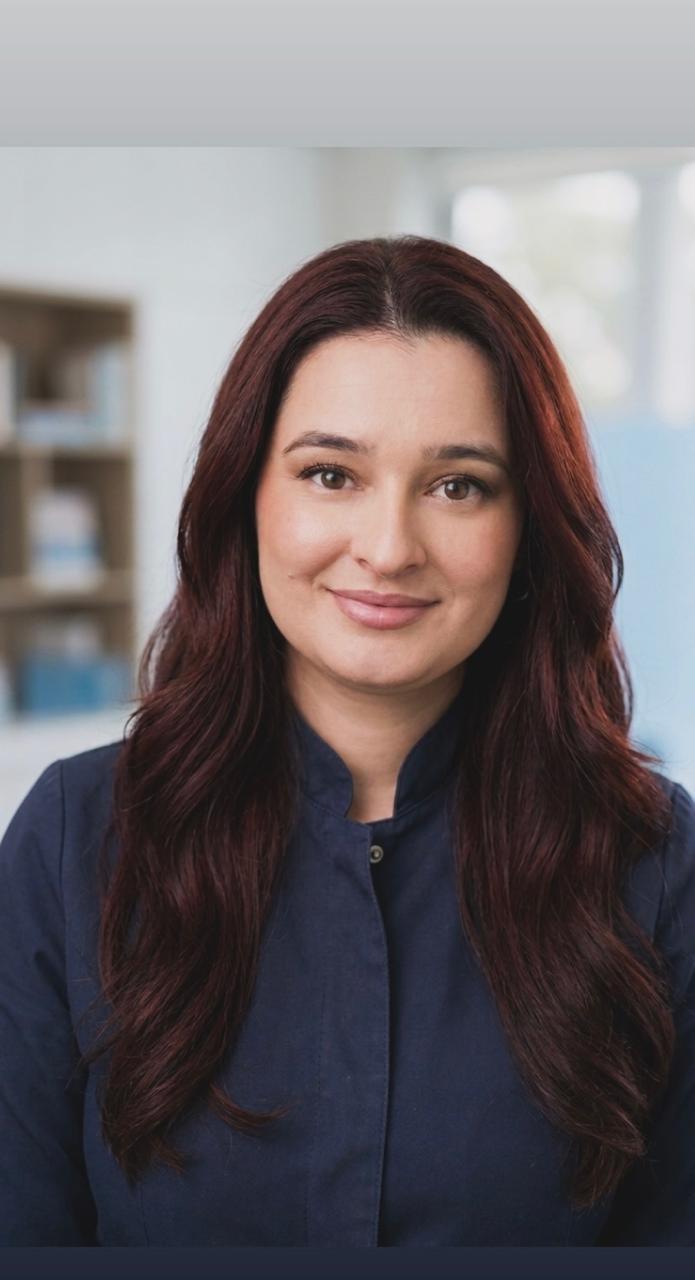 Dra. Gabriela Almeida — Cirurgiã-Dentista Odonto Integrada